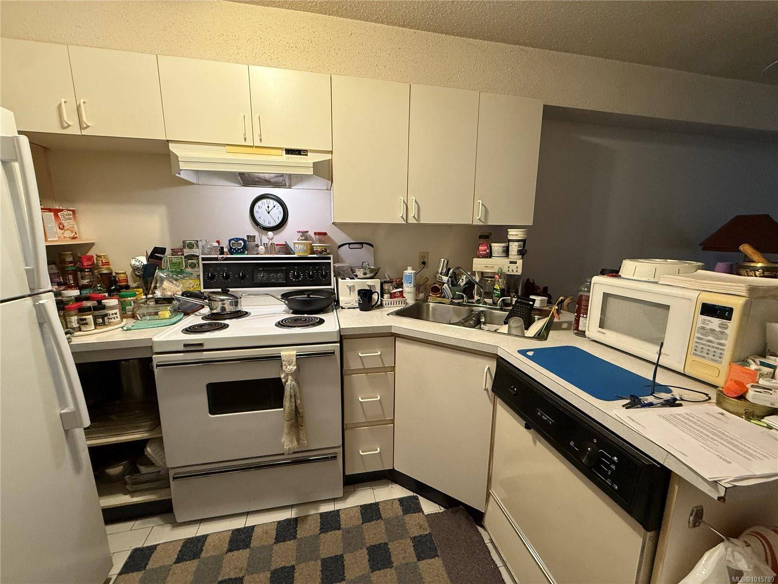 Duncan, BC V9L 5G5,3215 Cowichan lake Rd #110