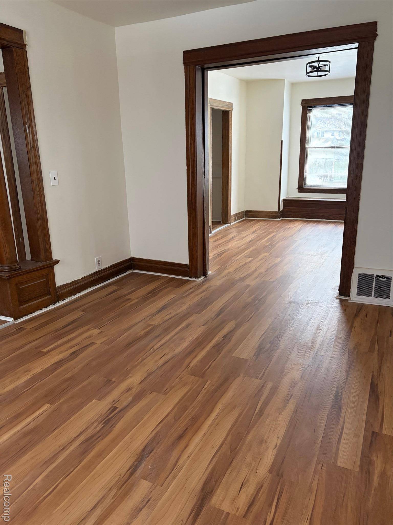 Detroit, MI 48202,628 Collingwood ST