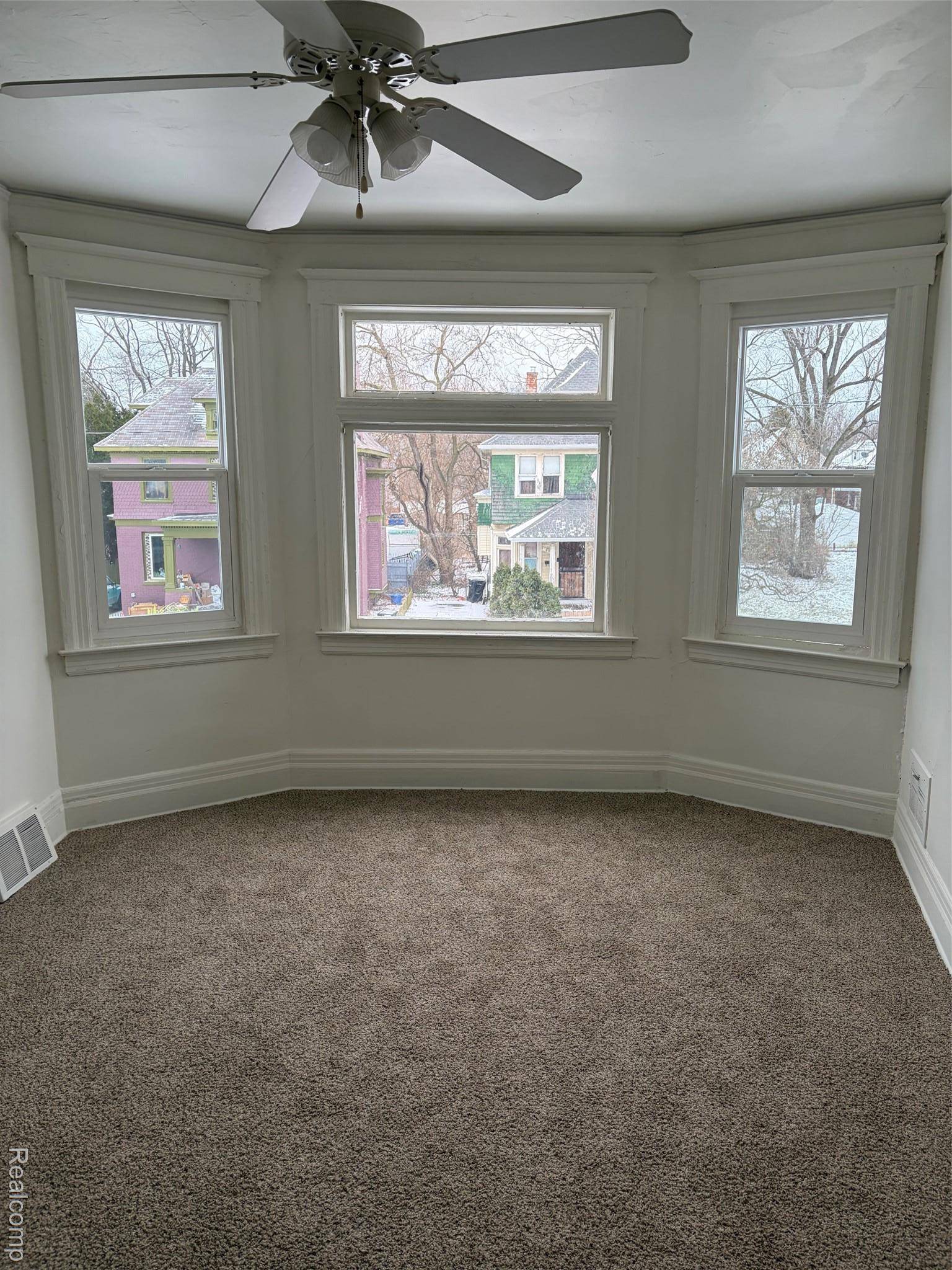 Detroit, MI 48202,628 Collingwood ST