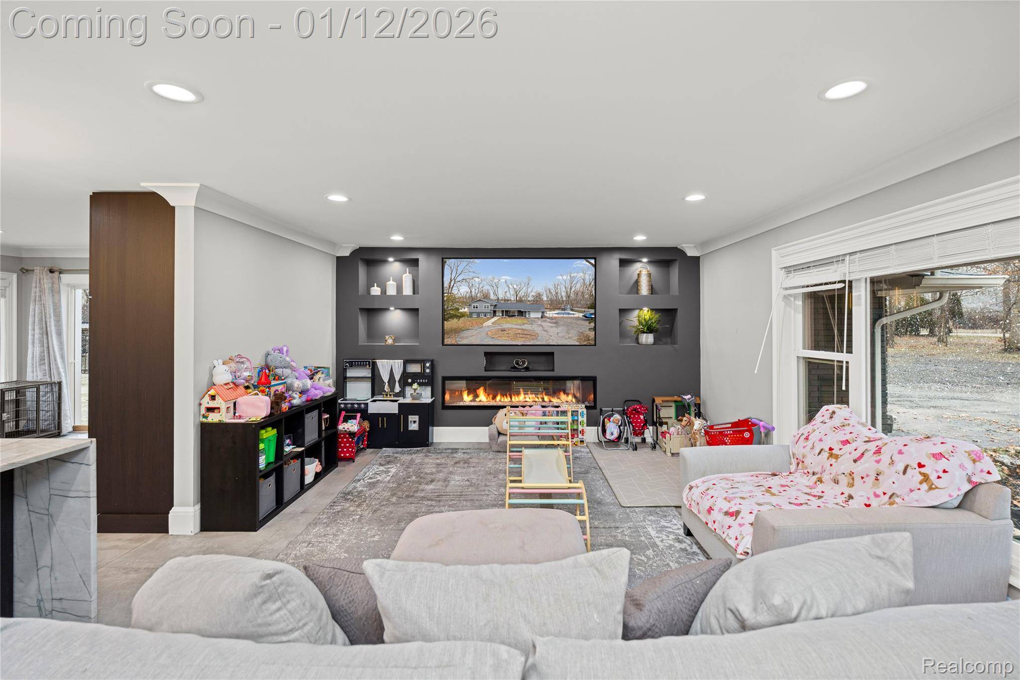 Clinton Township, MI 48036,15879 Millar RD