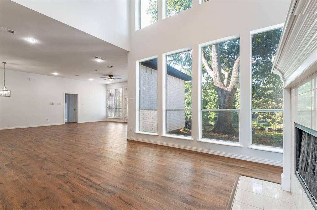 Arlington, TX 76012,600 Loch Chalet Court