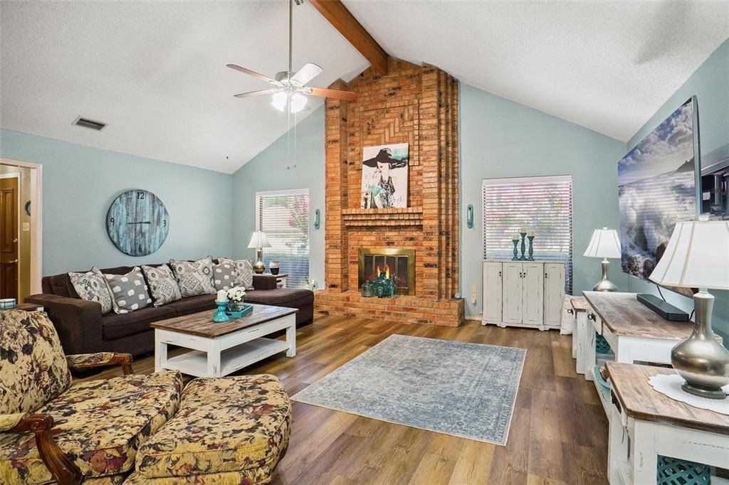 Bedford, TX 76021,2609 Talisman Court