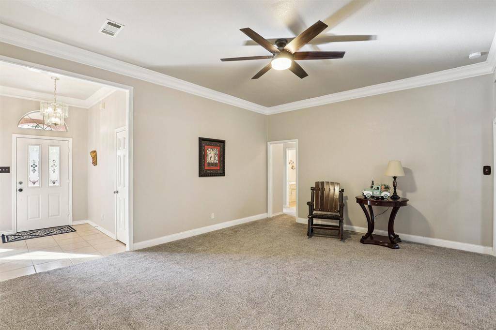 Burleson, TX 76028,516 Shady Oaks Trail