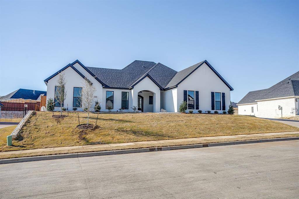 Benbrook, TX 76126,8118 Luanna Hills