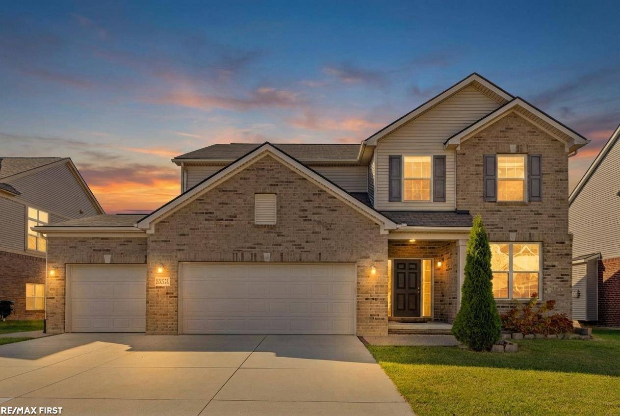 Macomb Twp, MI 48042,55321 Demaret DR