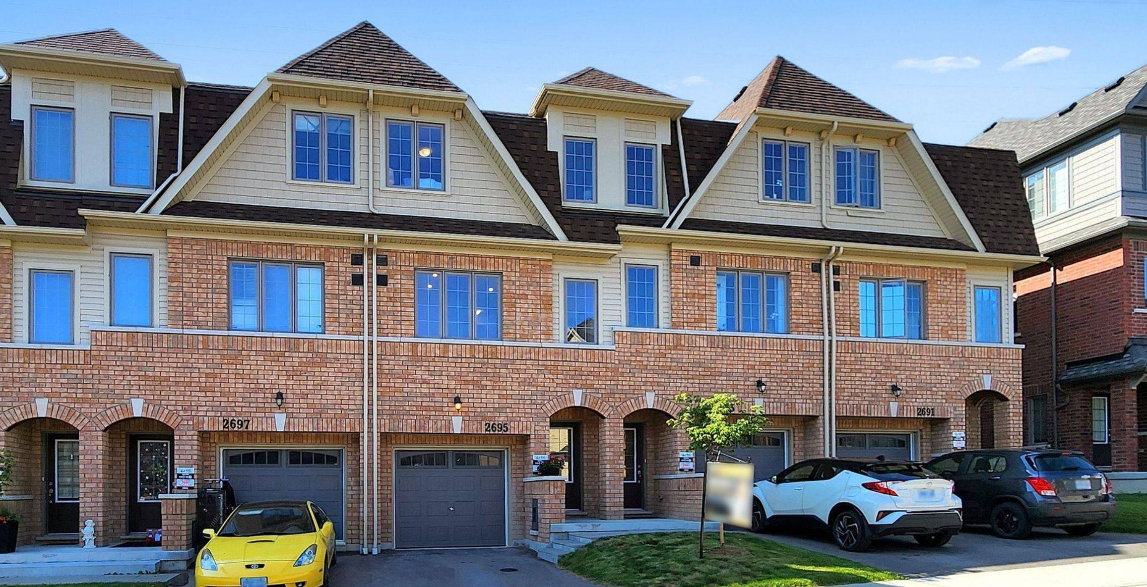 Oshawa, ON L1L 0R6,2695 Magdalen PATH