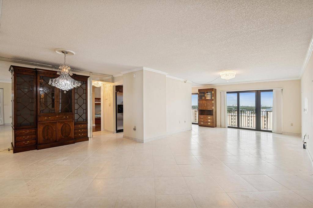 Hollywood, FL 33019,1201 S Ocean Dr. #1506N