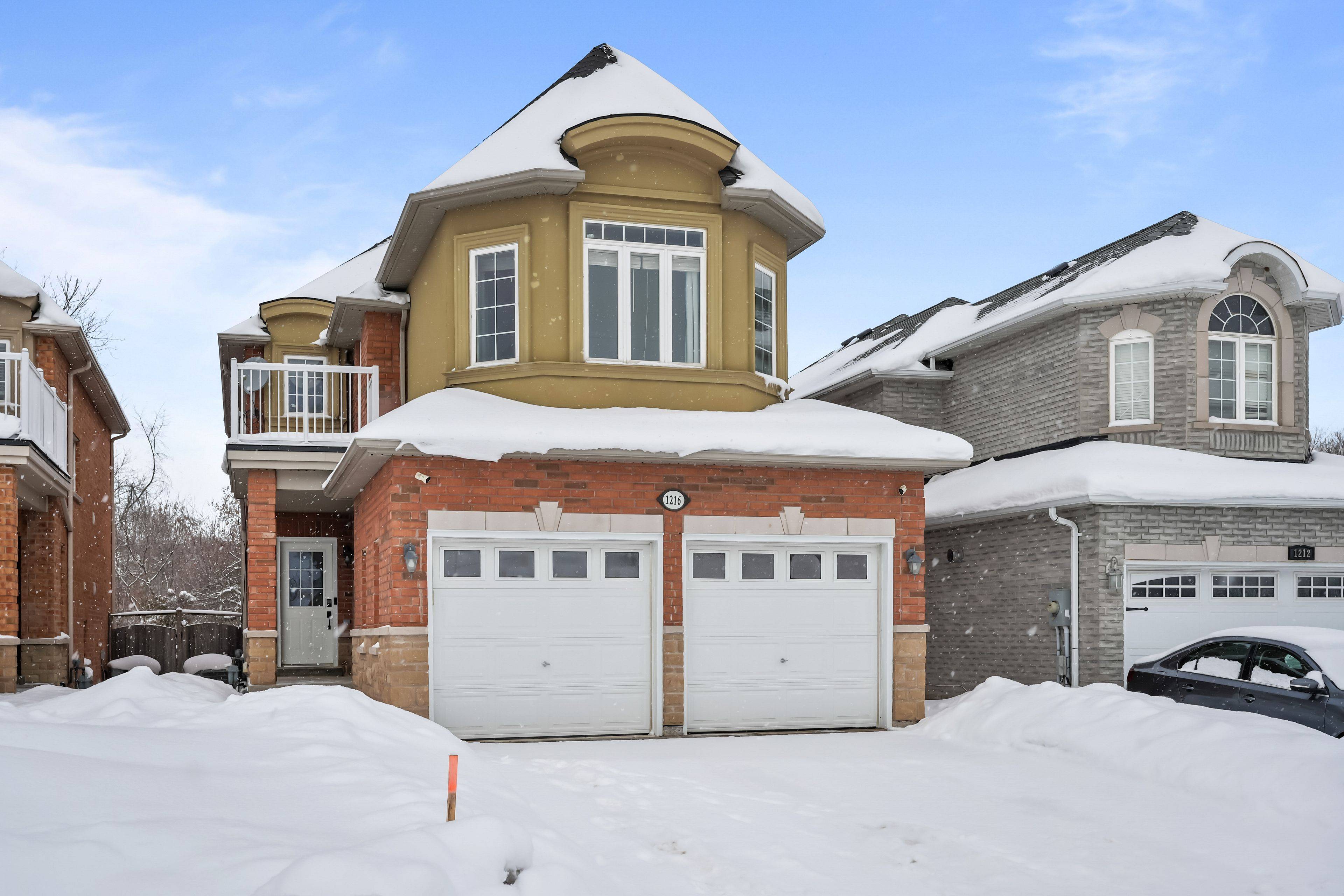 Innisfil, ON L9S 4Y5,1216 Fox Hill ST