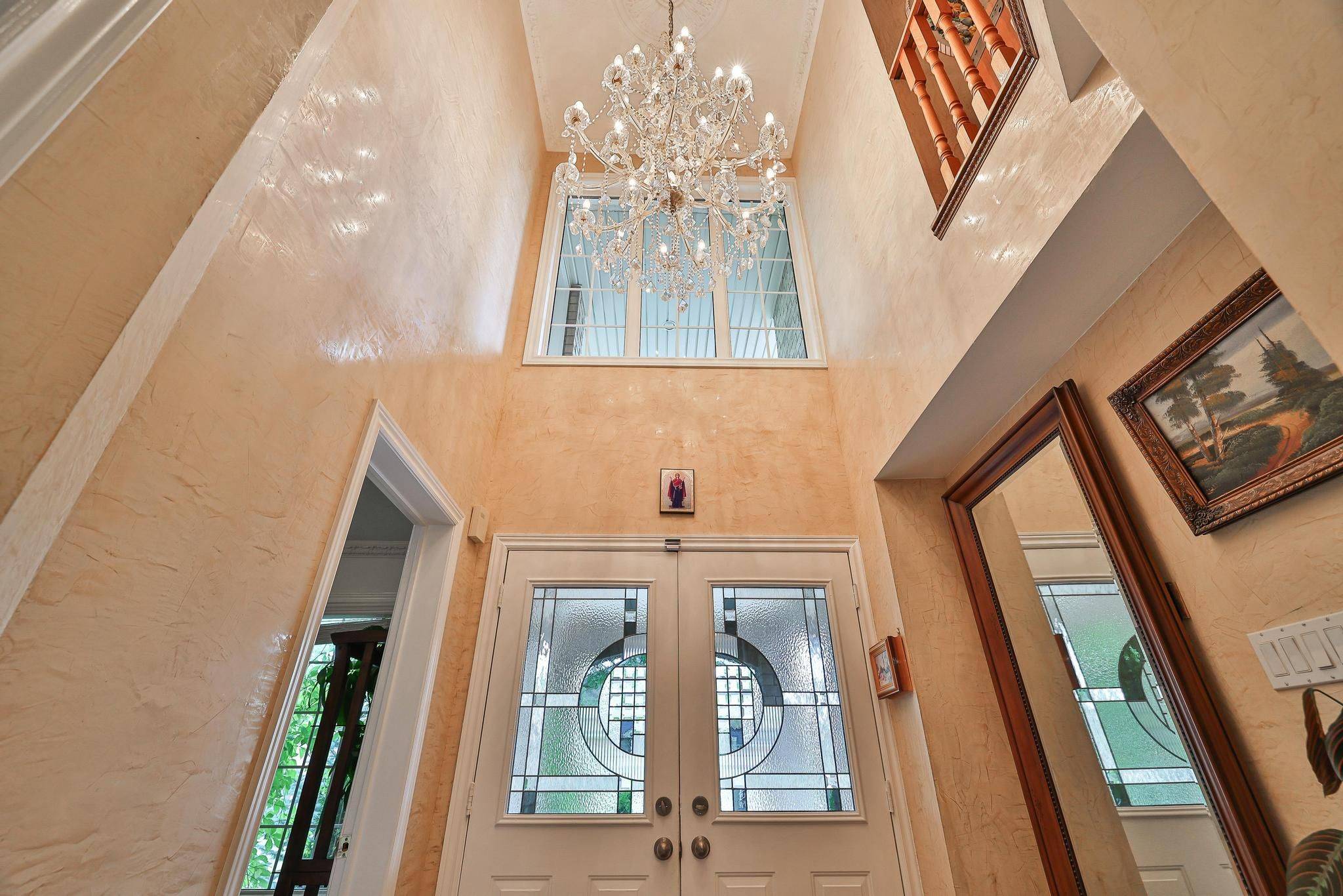 Newmarket, ON L3X 2R1,110 Red River CRES