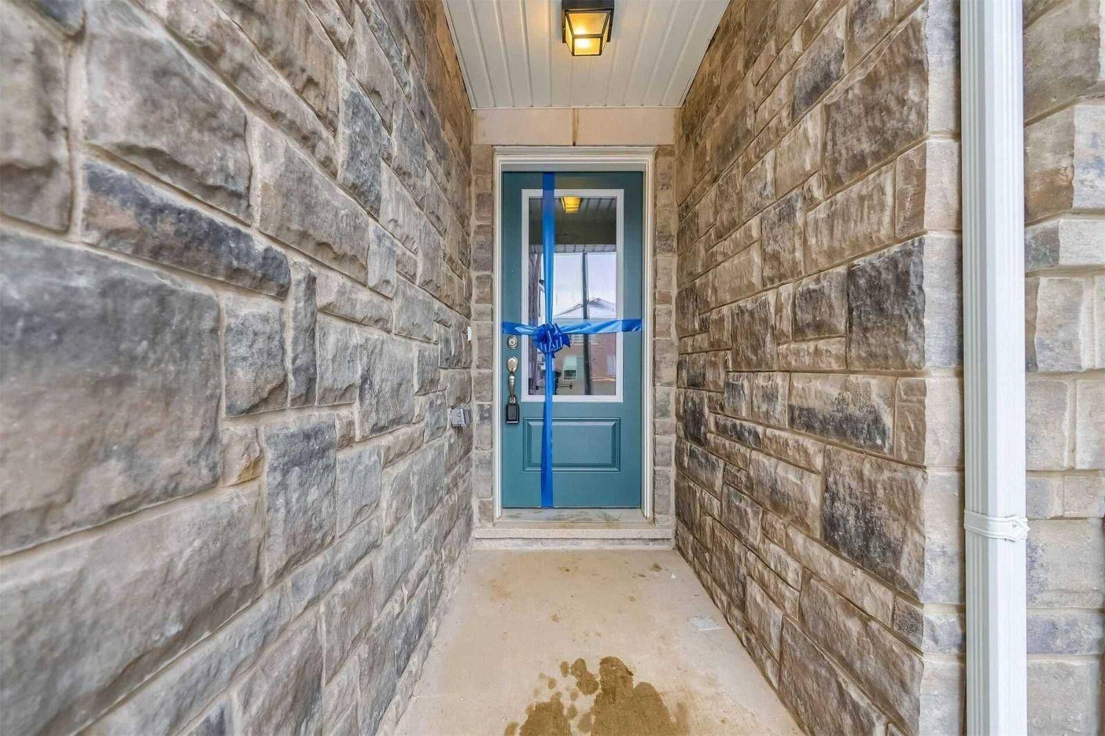 Milton, ON L9E 1S4,1263 Walnut LNDG