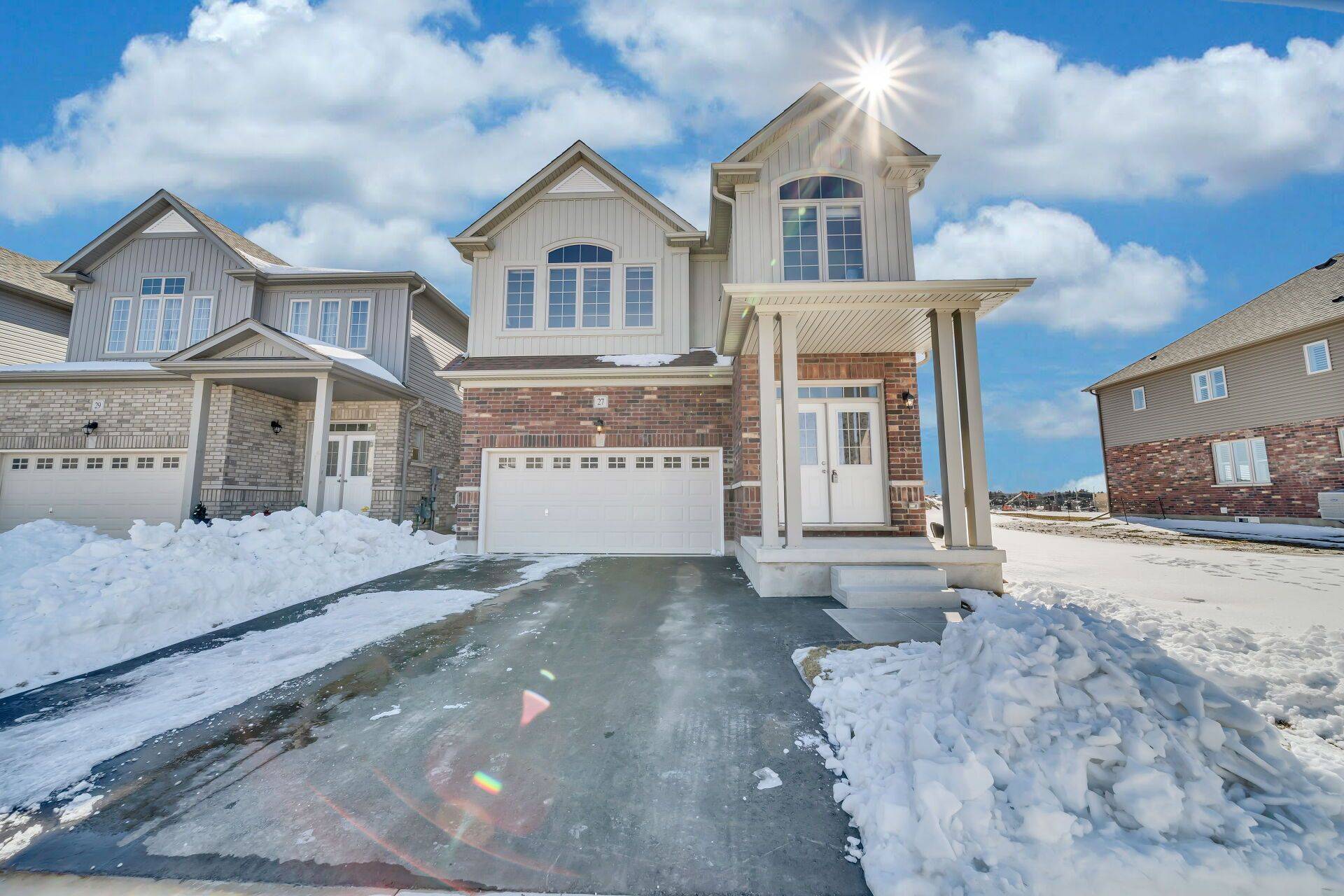 North Dumfries, ON N0B 1E0,27 gourlay farm LN