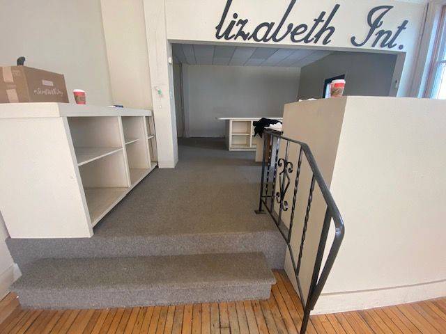 Smiths Falls, ON K7A 2Y1,8 CHAMBERS ST