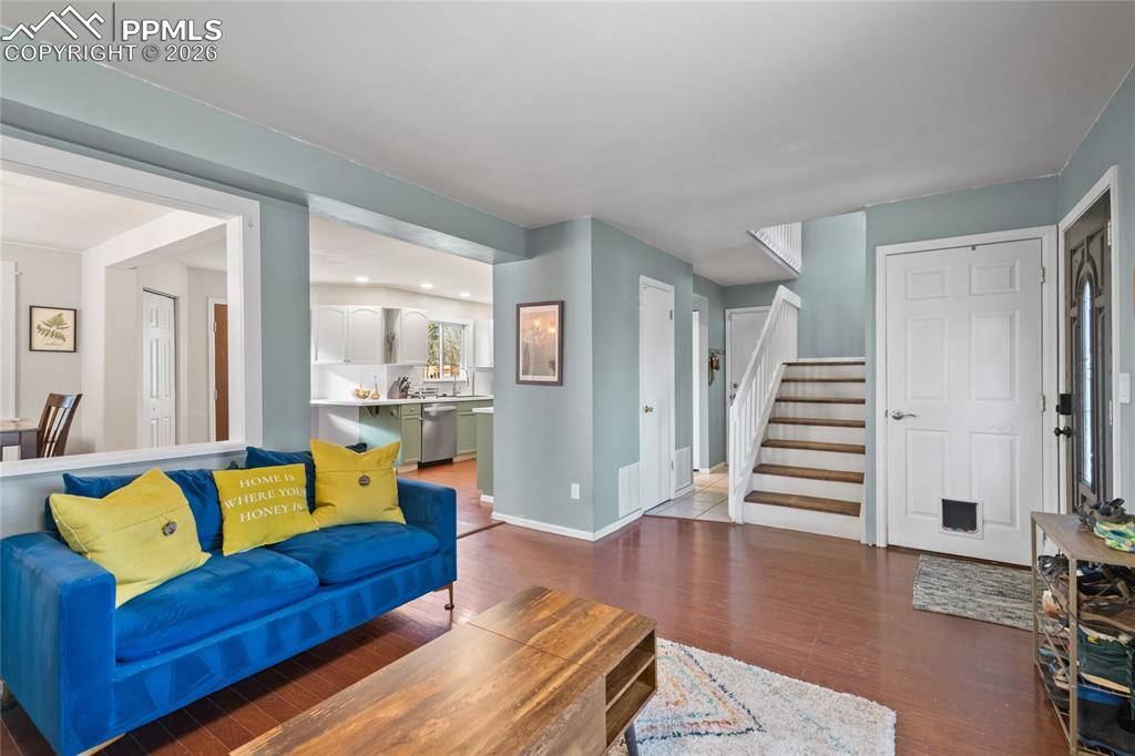 Colorado Springs, CO 80916,3396 Foxridge DR