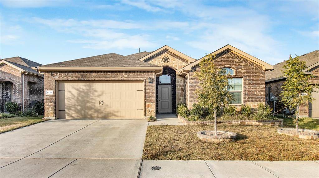 Fort Worth, TX 76179,6220 Blacksmith Avenue