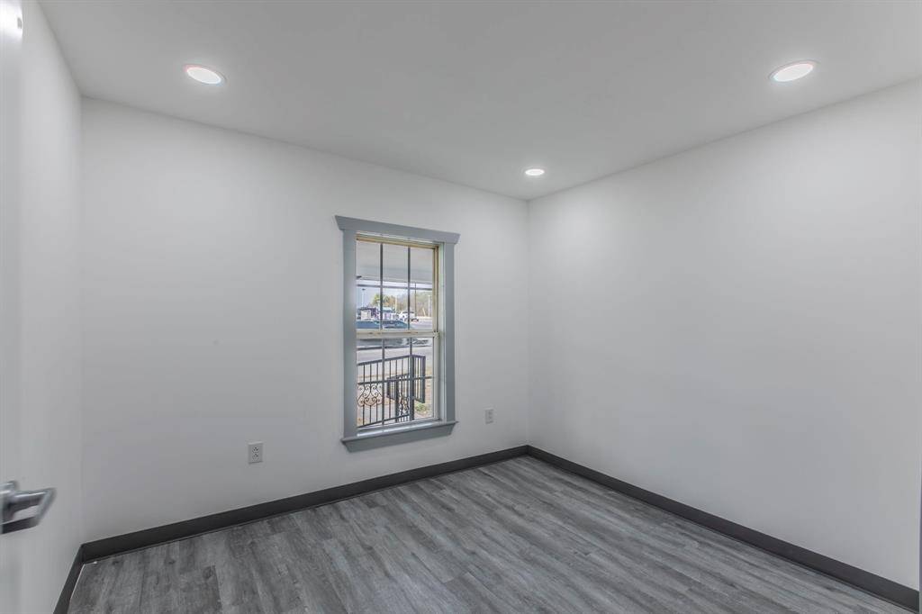 Bridgeport, TX 76426,904 13th Street #1