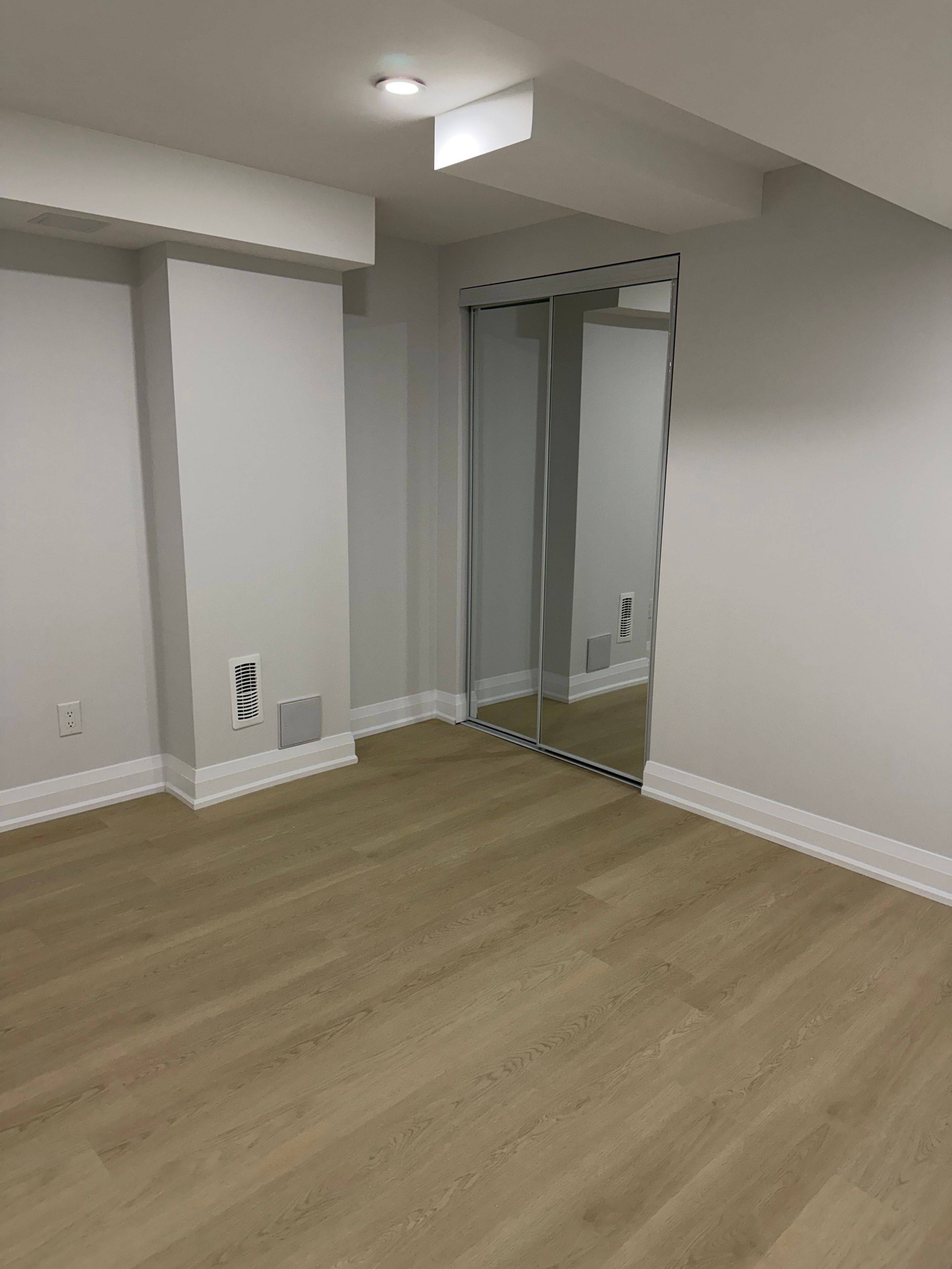 Whitby, ON L1P 0J2,1 Toulouse ST