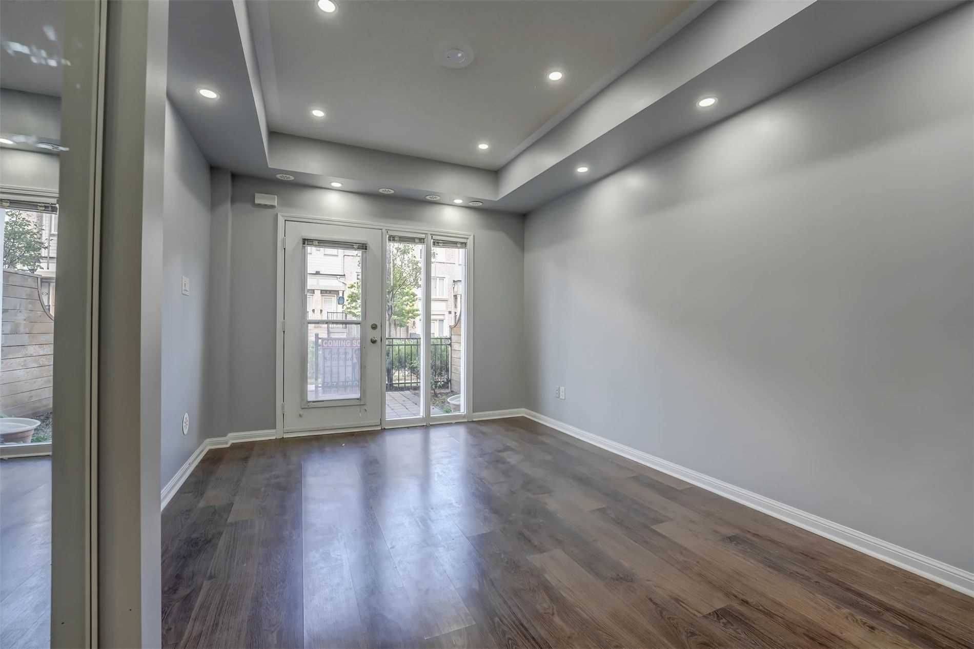 Mississauga, ON L5M 0S4,2891 Rio CT #93