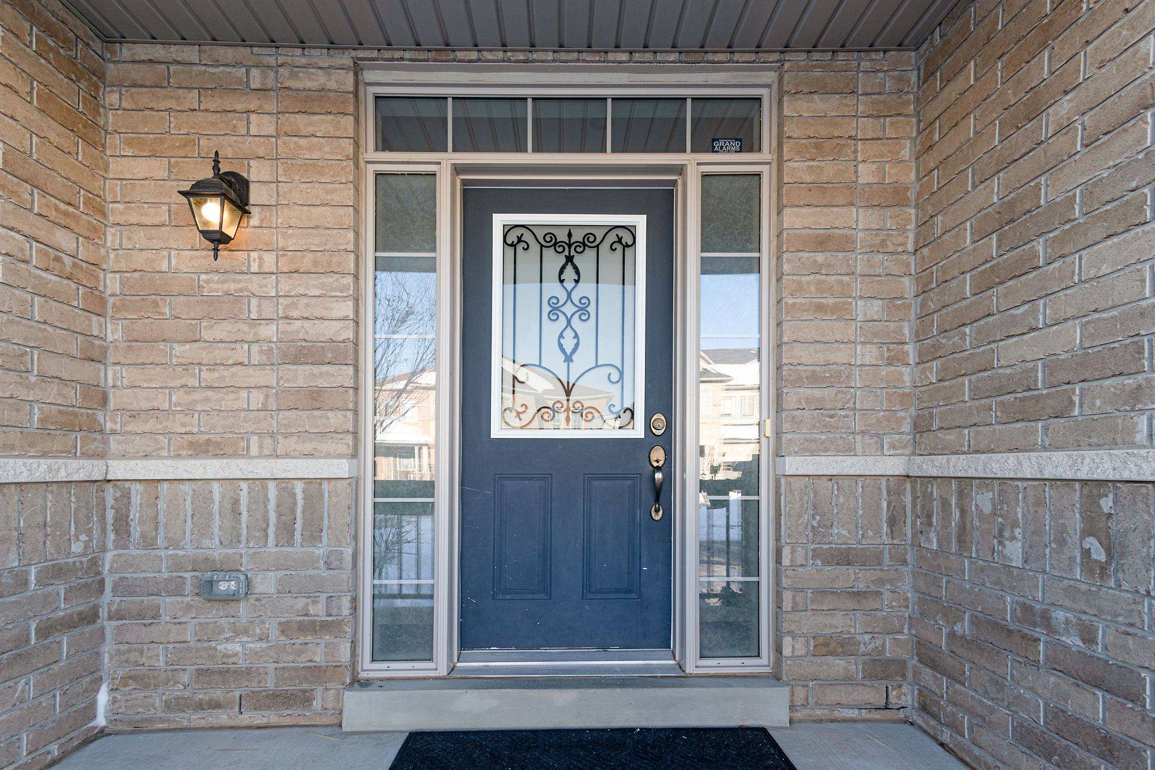 Oakville, ON L6M 0S7,3062 Janice DR