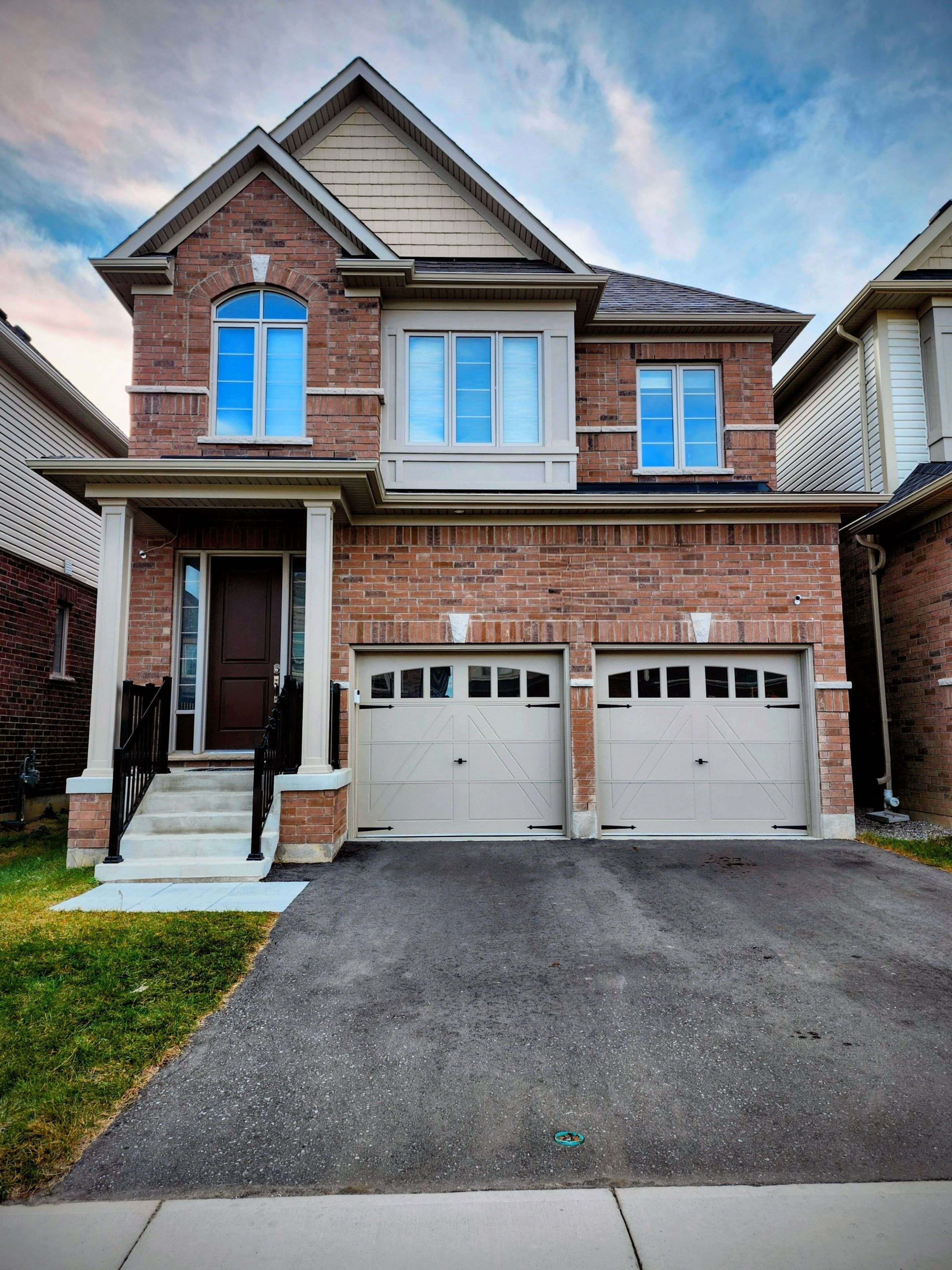 Kitchener, ON N2R 0S6,66 Georgina ST