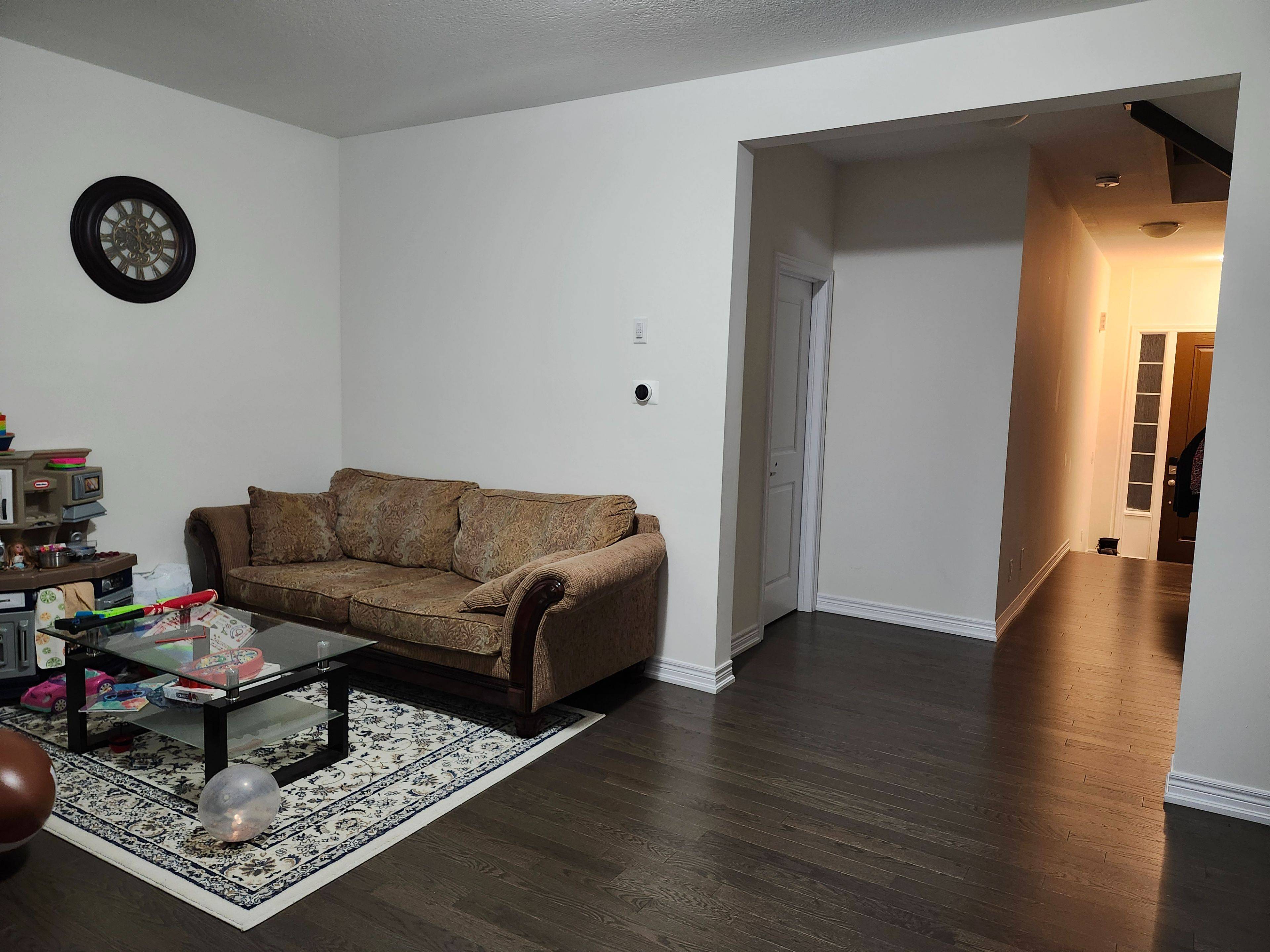 Kitchener, ON N2R 0S6,66 Georgina ST