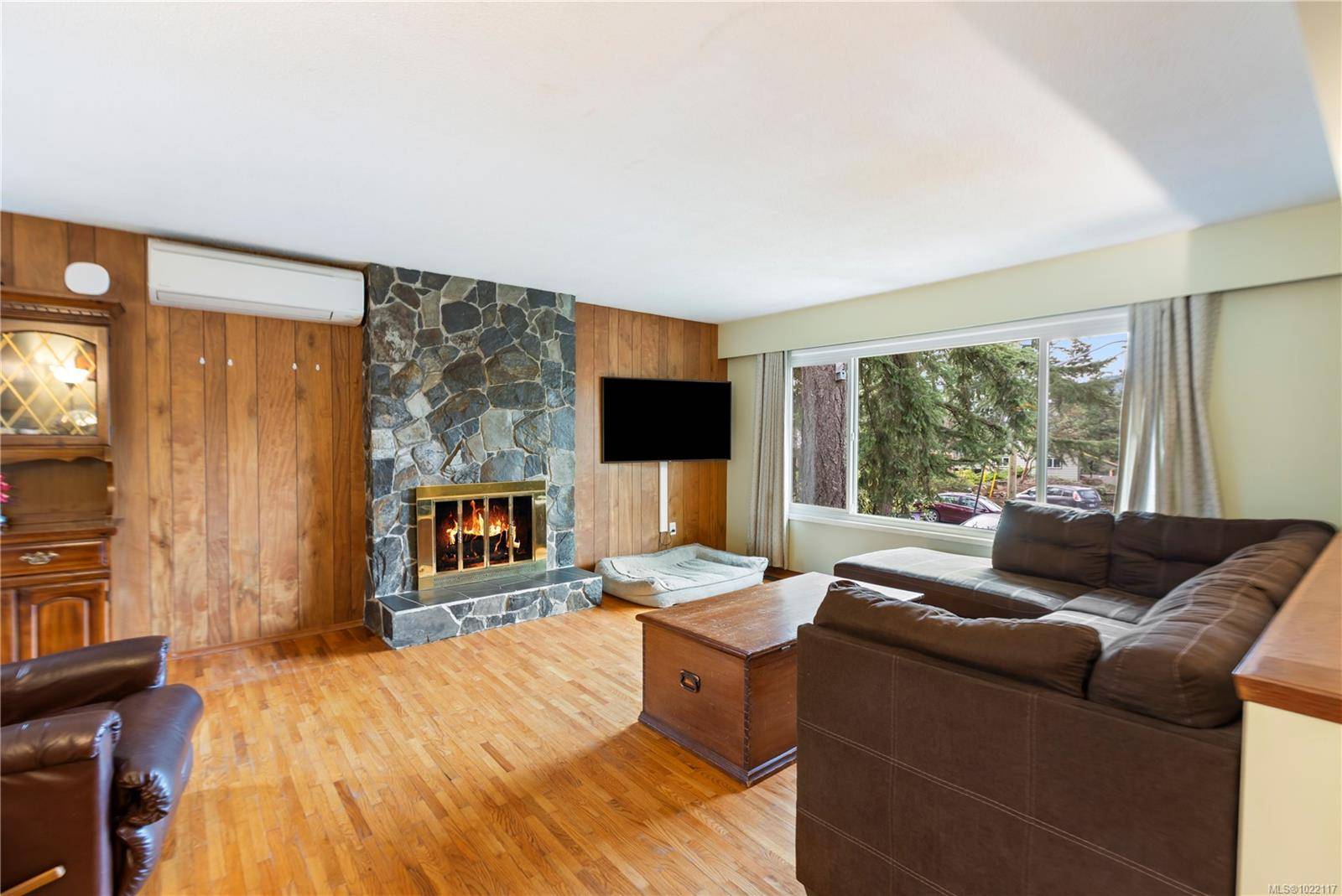 Langford, BC V9B 3L6,309 Renart Pl