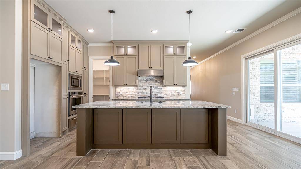 Granbury, TX 76048,2407 Vineyard Drive