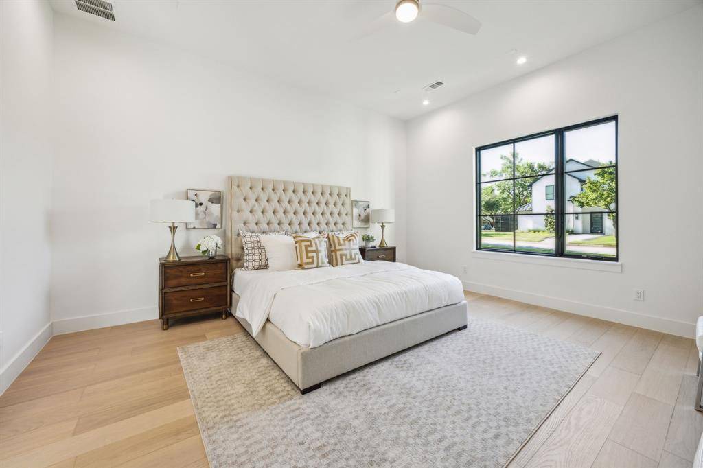 Dallas, TX 75229,3379 Townsend Drive