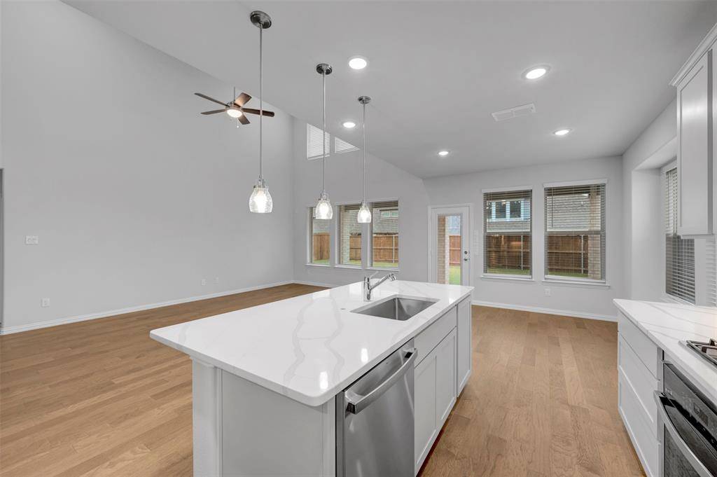 Celina, TX 75009,1328 Silver Grass Meadows