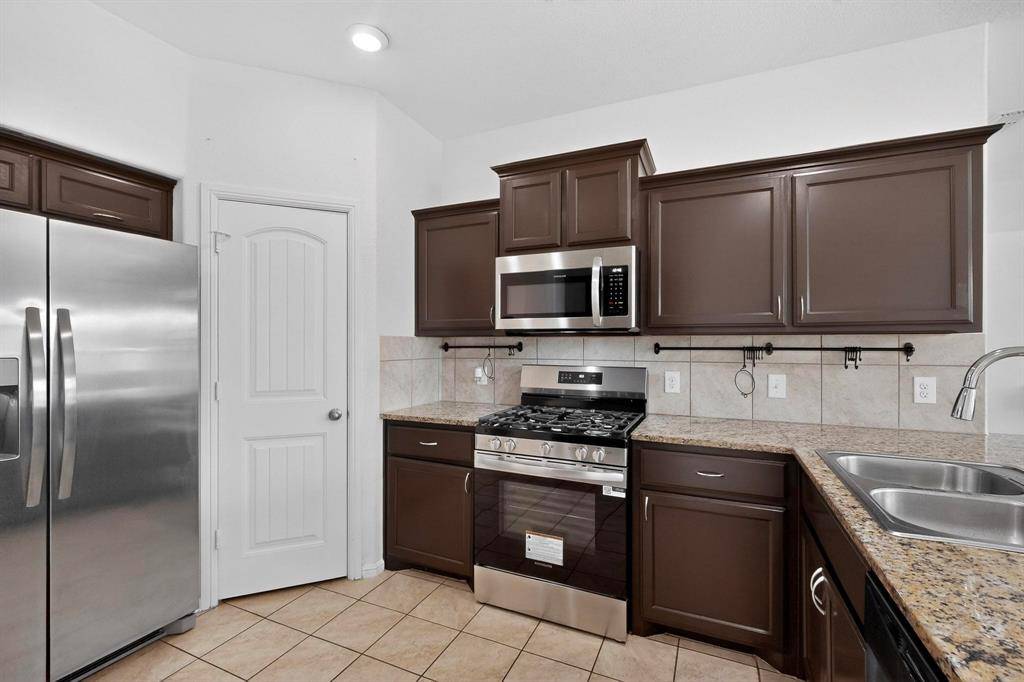 Fort Worth, TX 76179,6920 Tide Lane