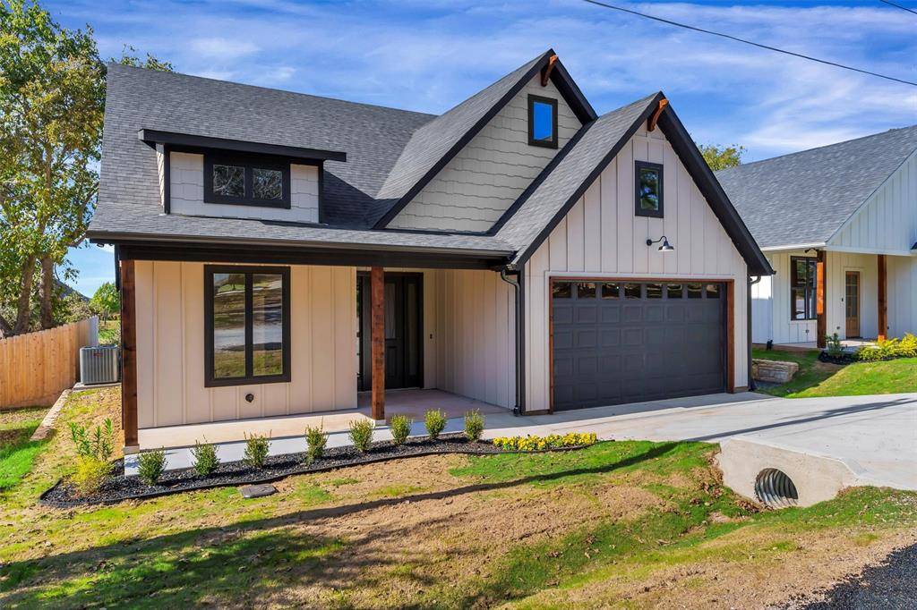 Granbury, TX 76049,1012 Mustang Trail