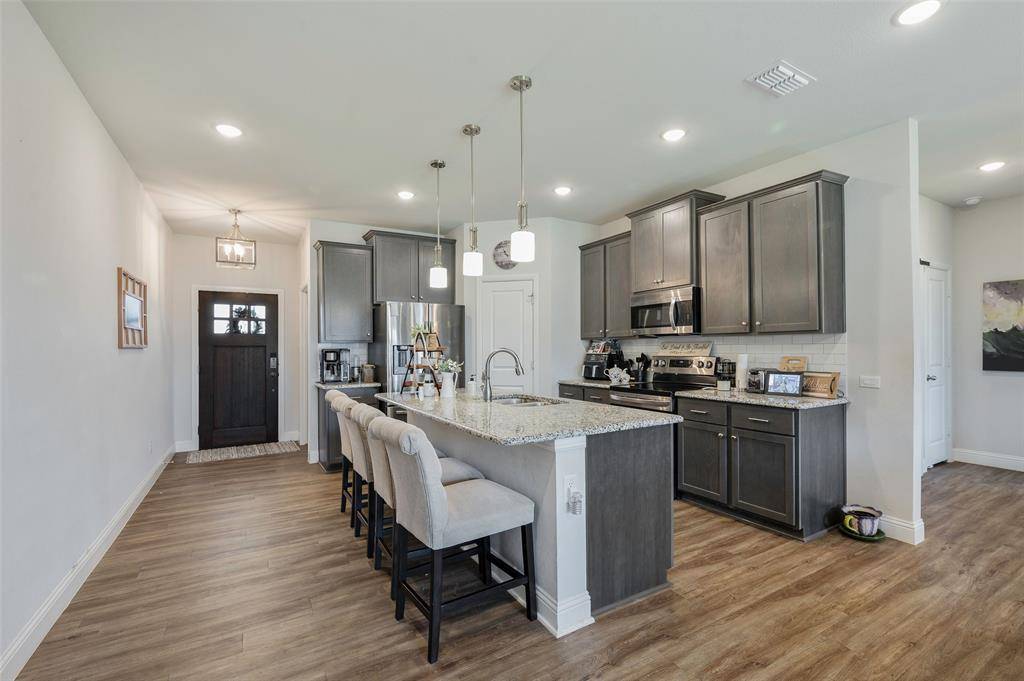 Lindsay, TX 76250,117 Mustang Drive