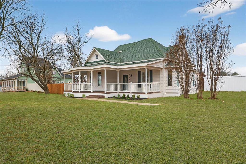 Collinsville, TX 76233,208 S Main Street