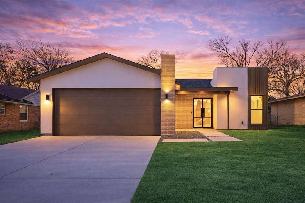 Dallas, TX 75228,2543 Highwood Drive