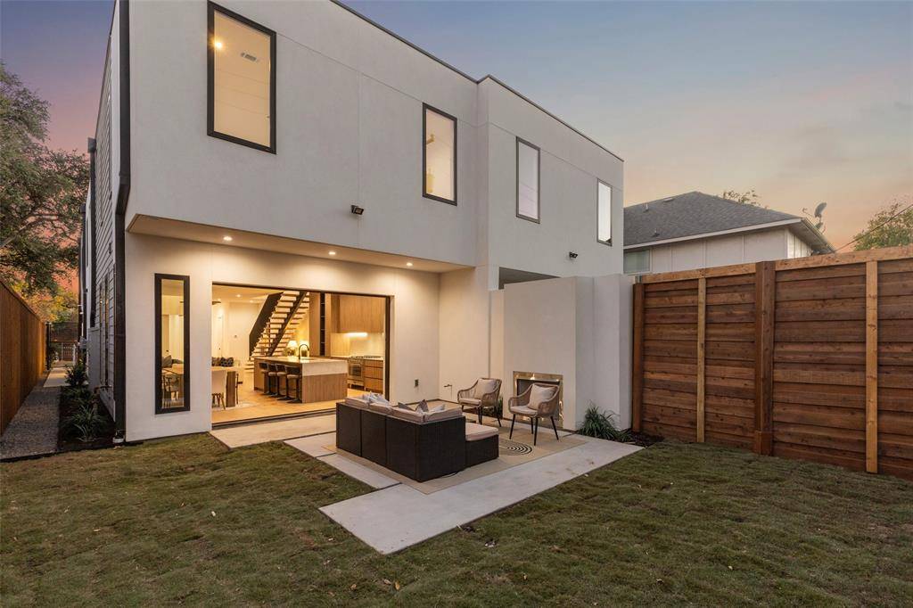 Dallas, TX 75206,5635 Matalee Avenue