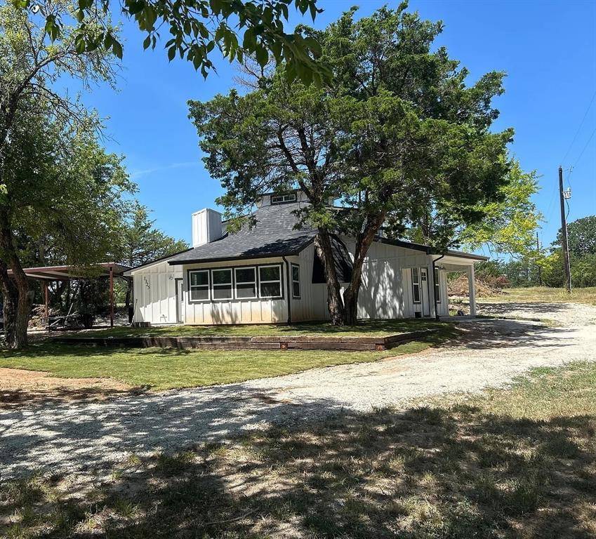 Whitewright, TX 75491,1325 Reynolds Road