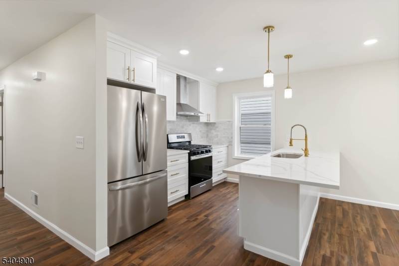 Irvington Twp., NJ 07111,155 Linden Ave