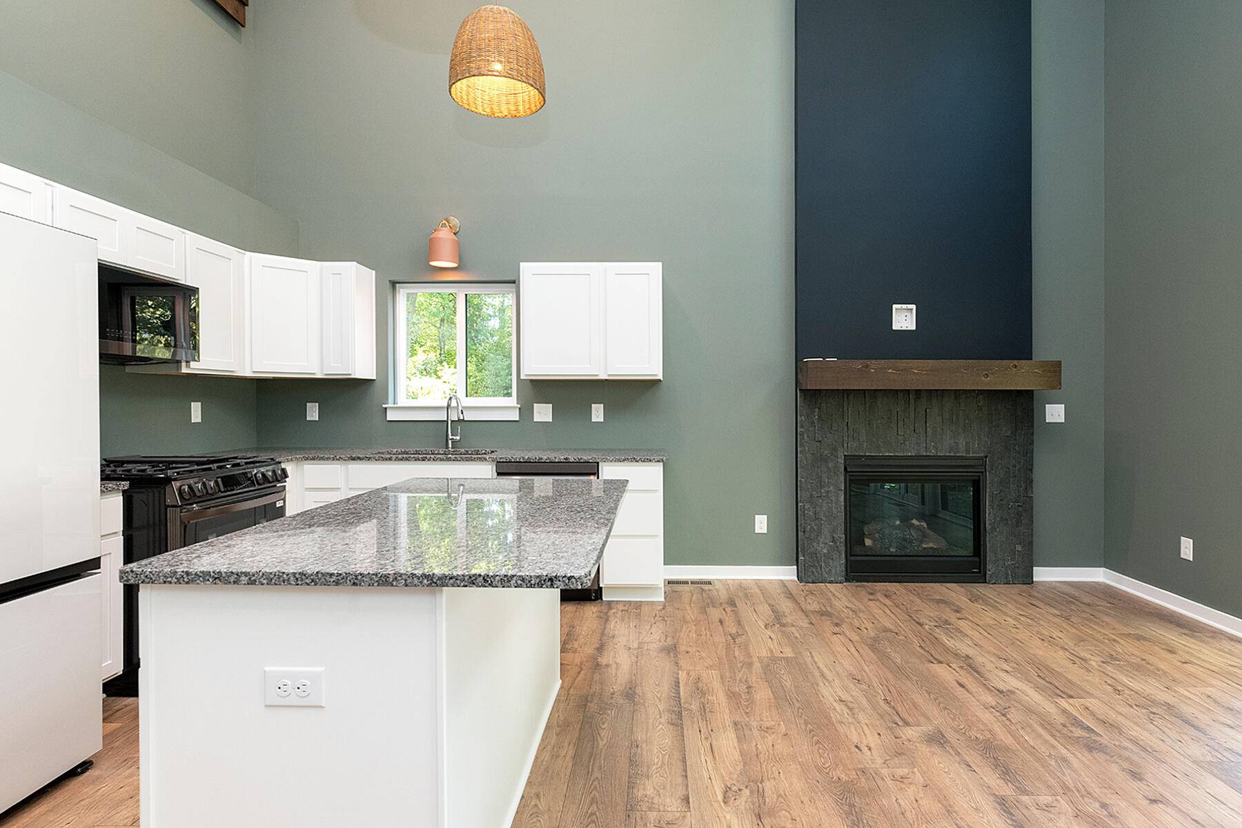 Grass Lake, MI 49240,00 Mack Island RD