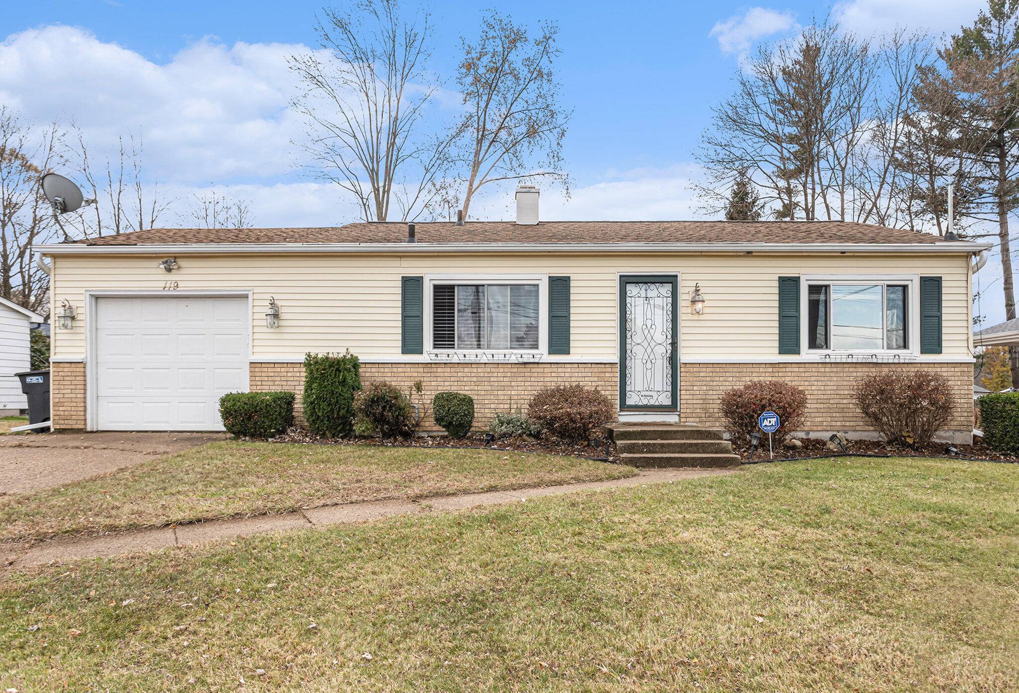 Battle Creek, MI 49015,119 Birch LN