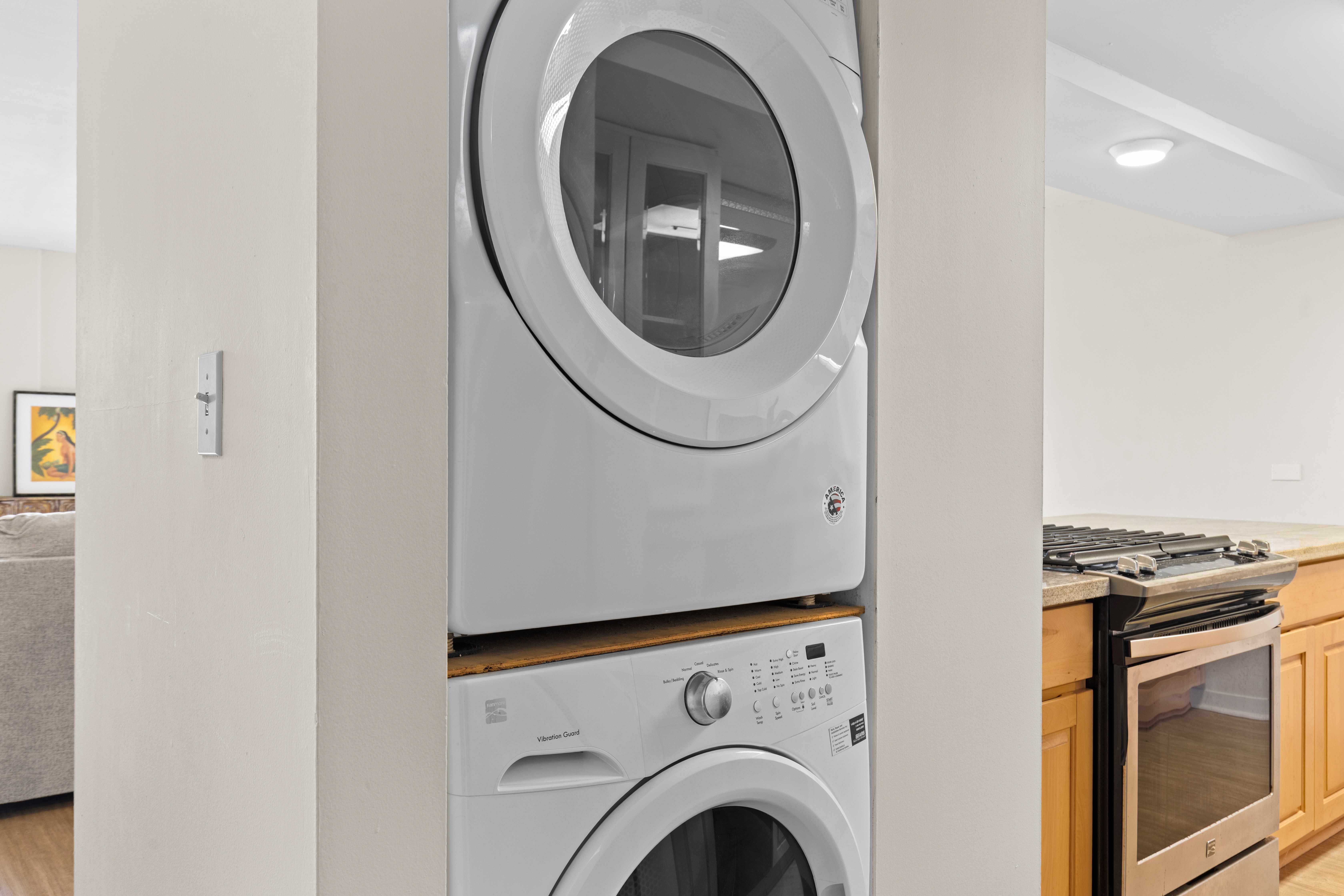 Hilo, HI 96720,2405 KALANIANAOLE ST #503