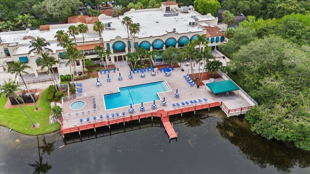 Davie, FL 33324,9470 Poinciana Pl #103