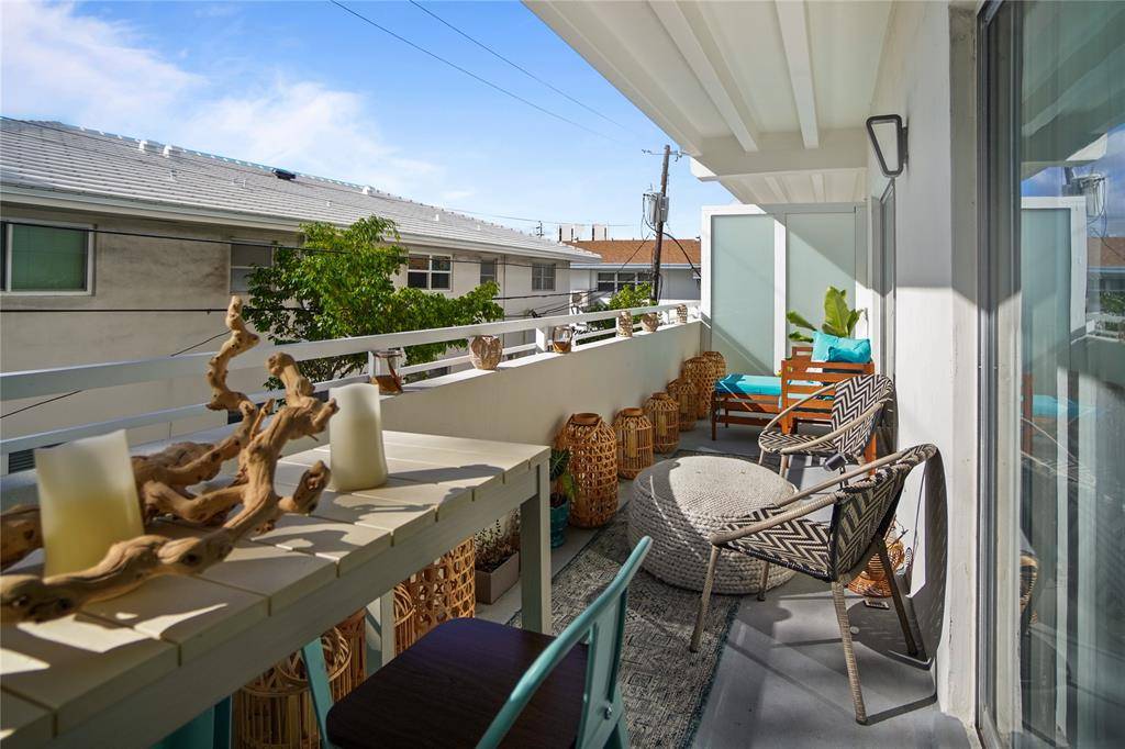 Pompano Beach, FL 33062,3212 NE 12th St #203