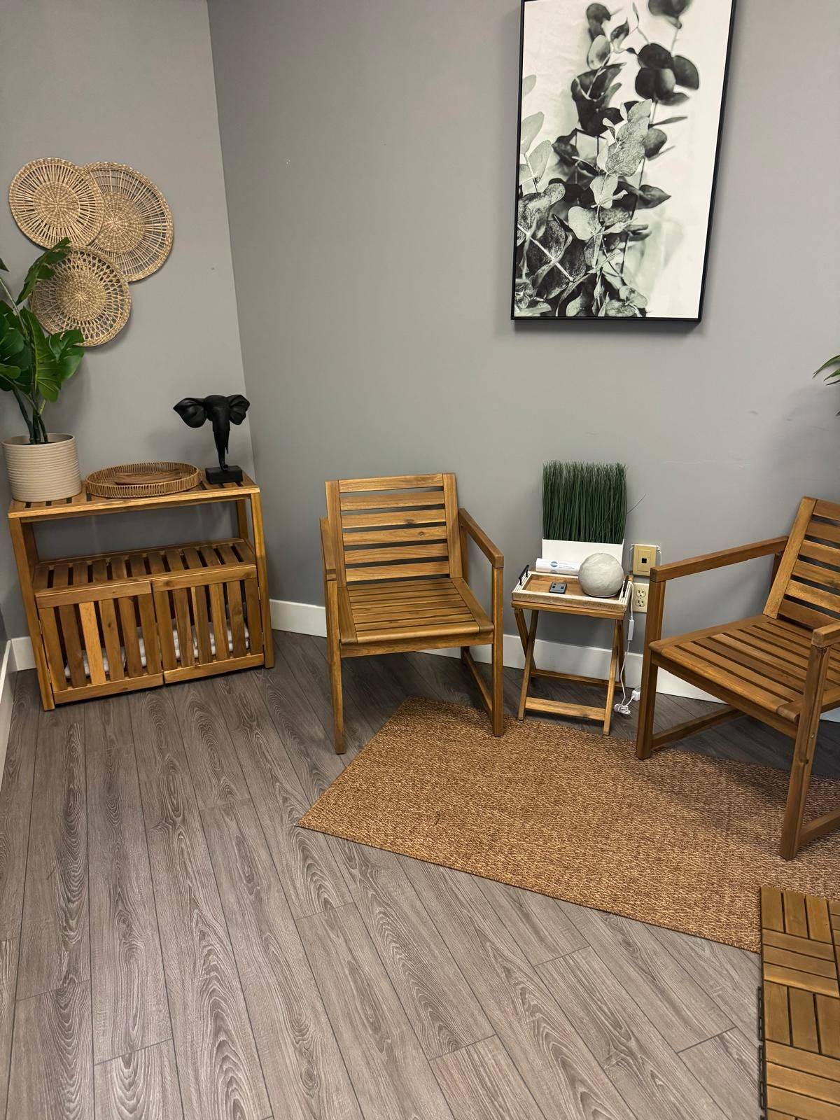 Brampton, ON L6R 1T4,630 Peter Robertson BLVD #7