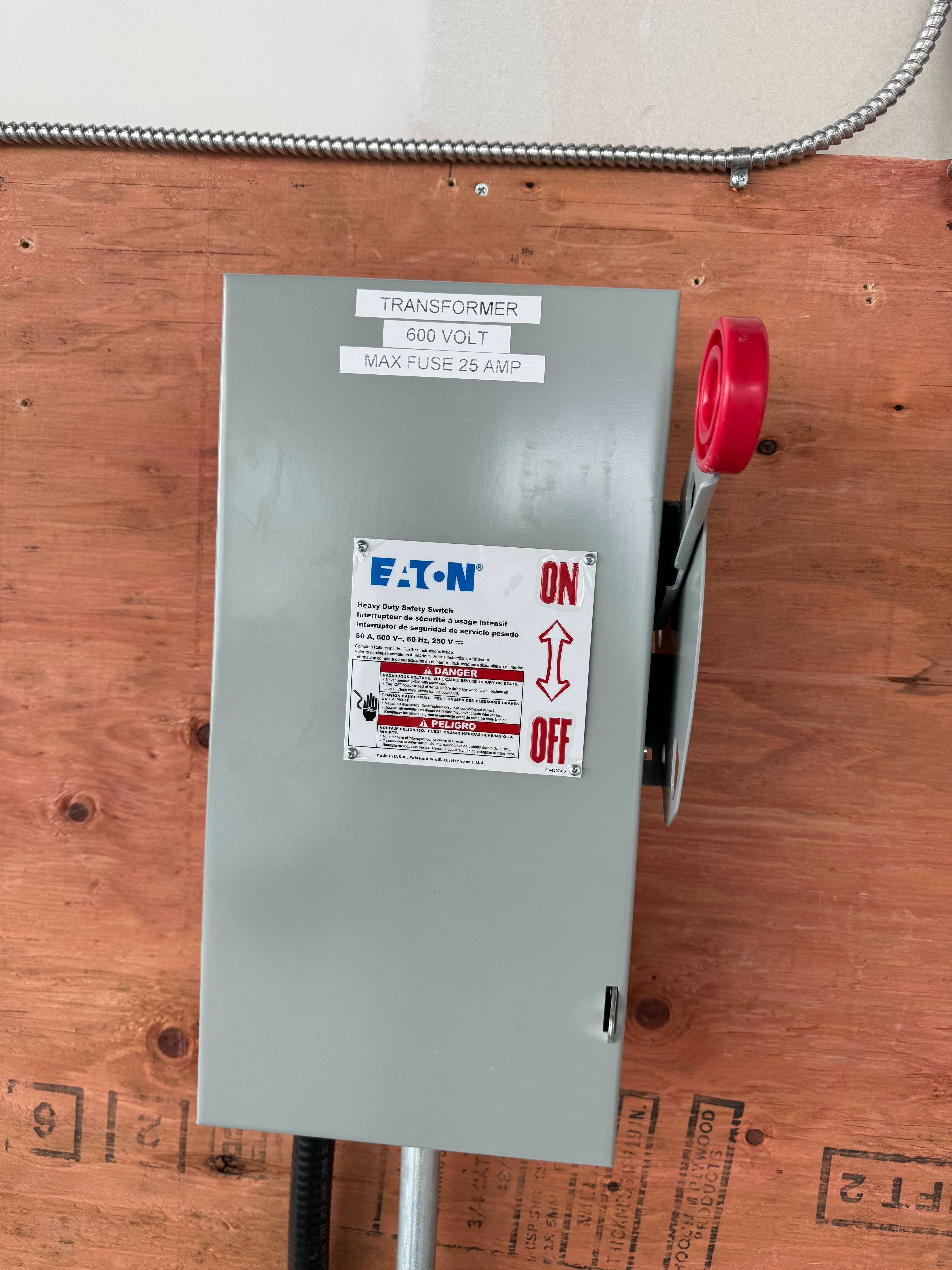 Kingston, ON K7P 0V5,1325 Centennial DR #8