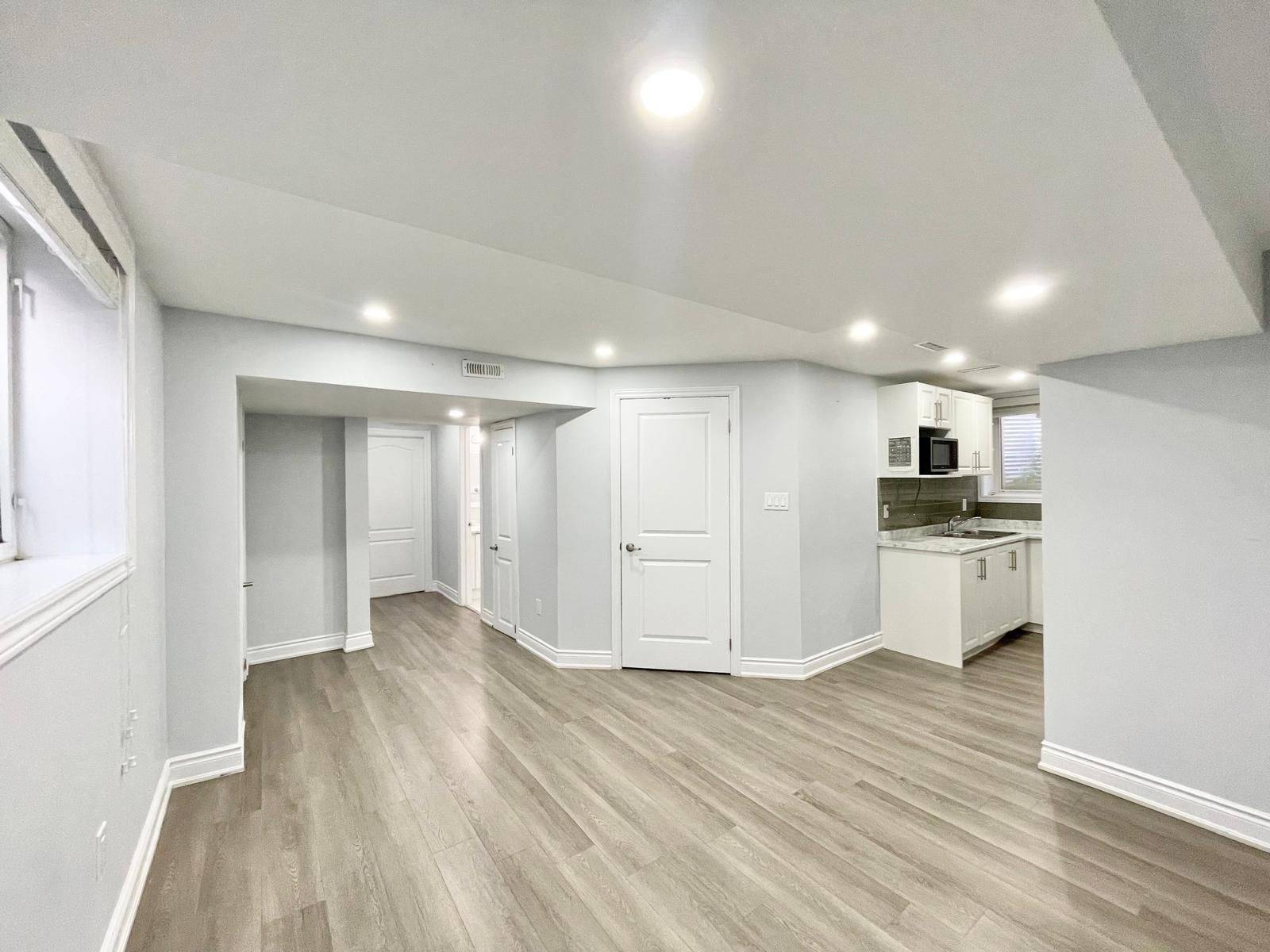 Guelph, ON N1L 0N3,98 Dallan DR #B