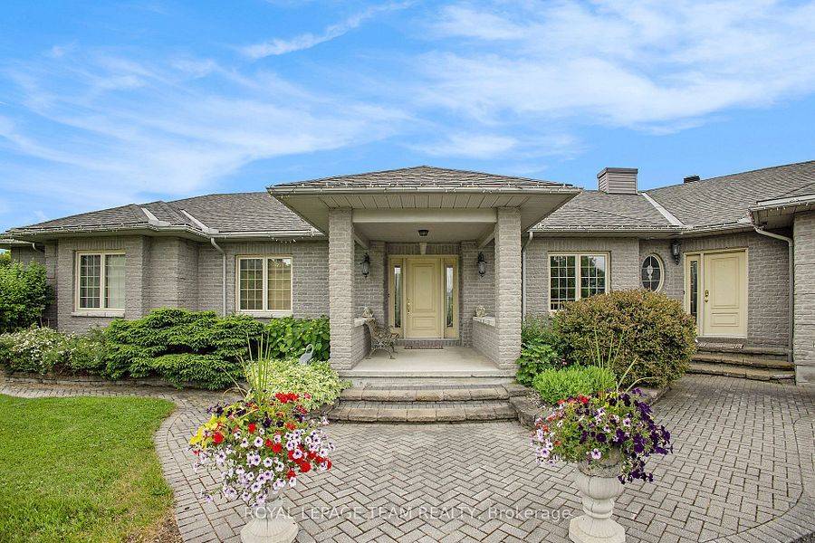 North Grenville, ON K0G 1J0,2124 Cty Rd 18 RD S