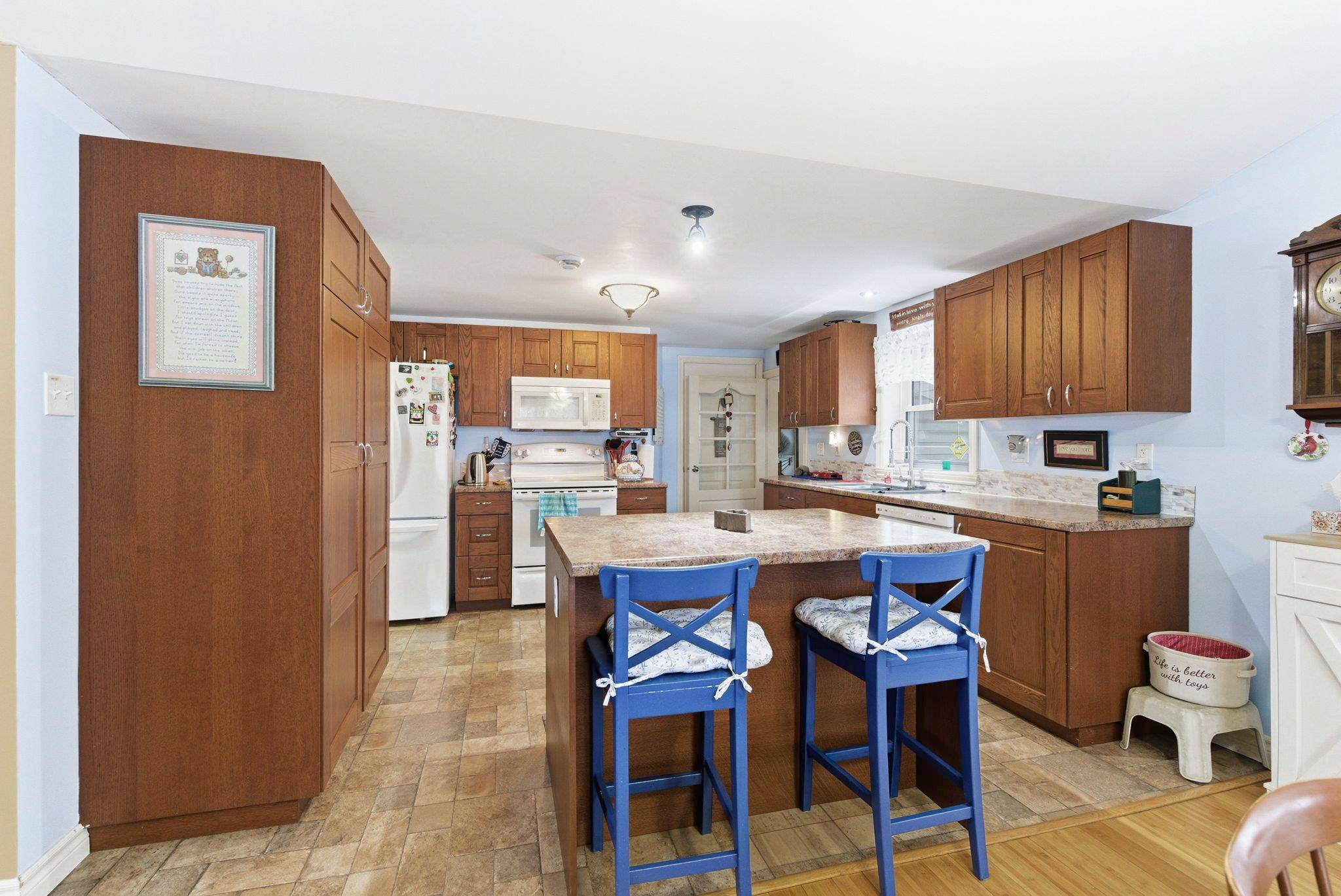 South Glengarry, ON K0C 2J0,6149 Poirier AVE