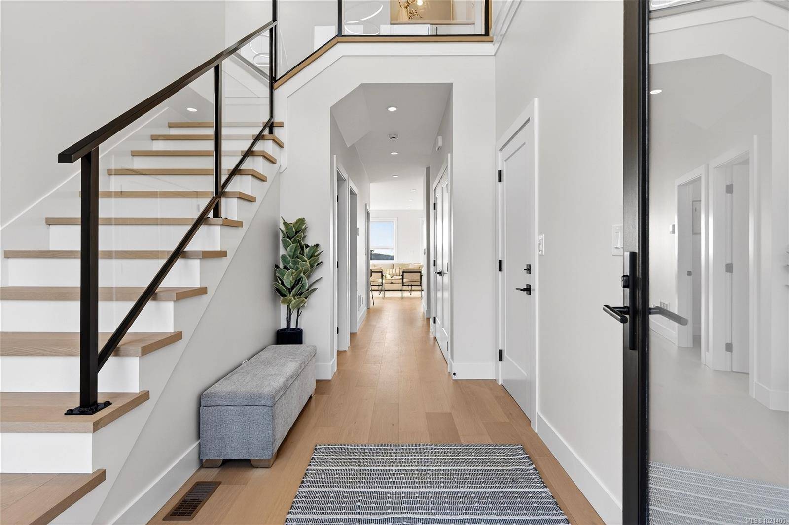 Langford, BC V9B 7A2,1544 Marble Pl