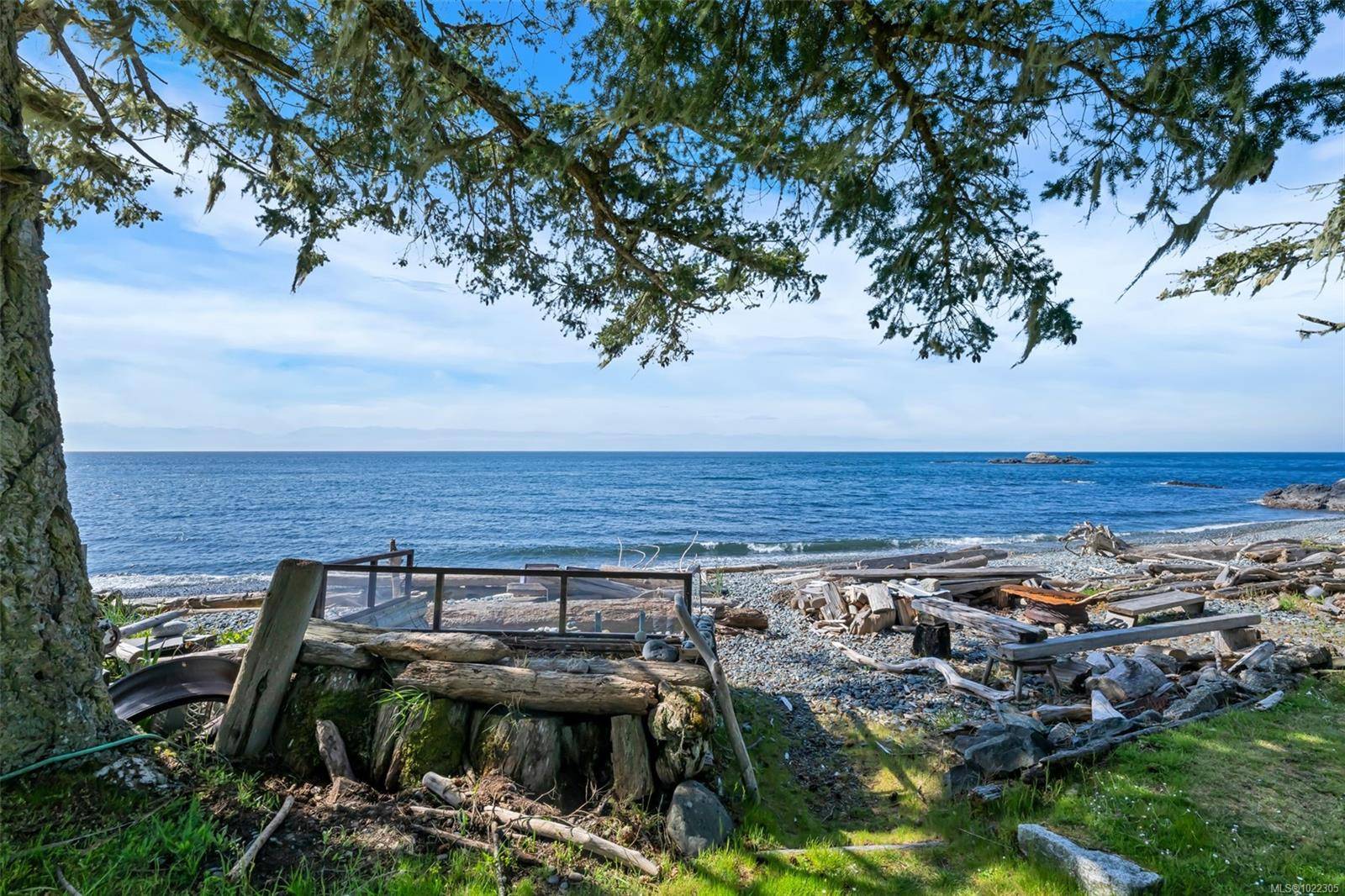 Sooke, BC V9Z 0R6,7871 West Coast Rd #23