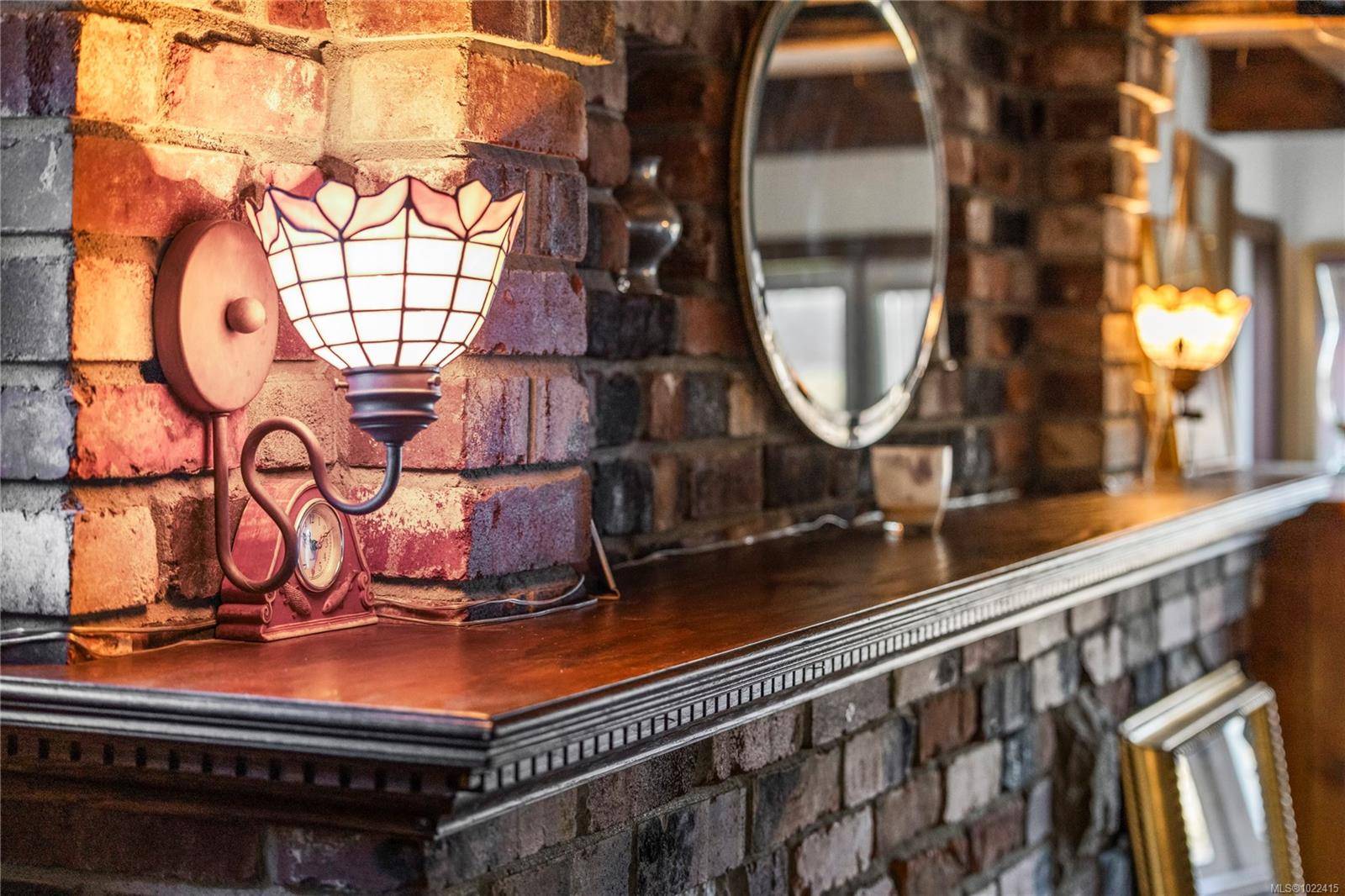 Nanaimo, BC V9S 2X9,618 Beach Dr