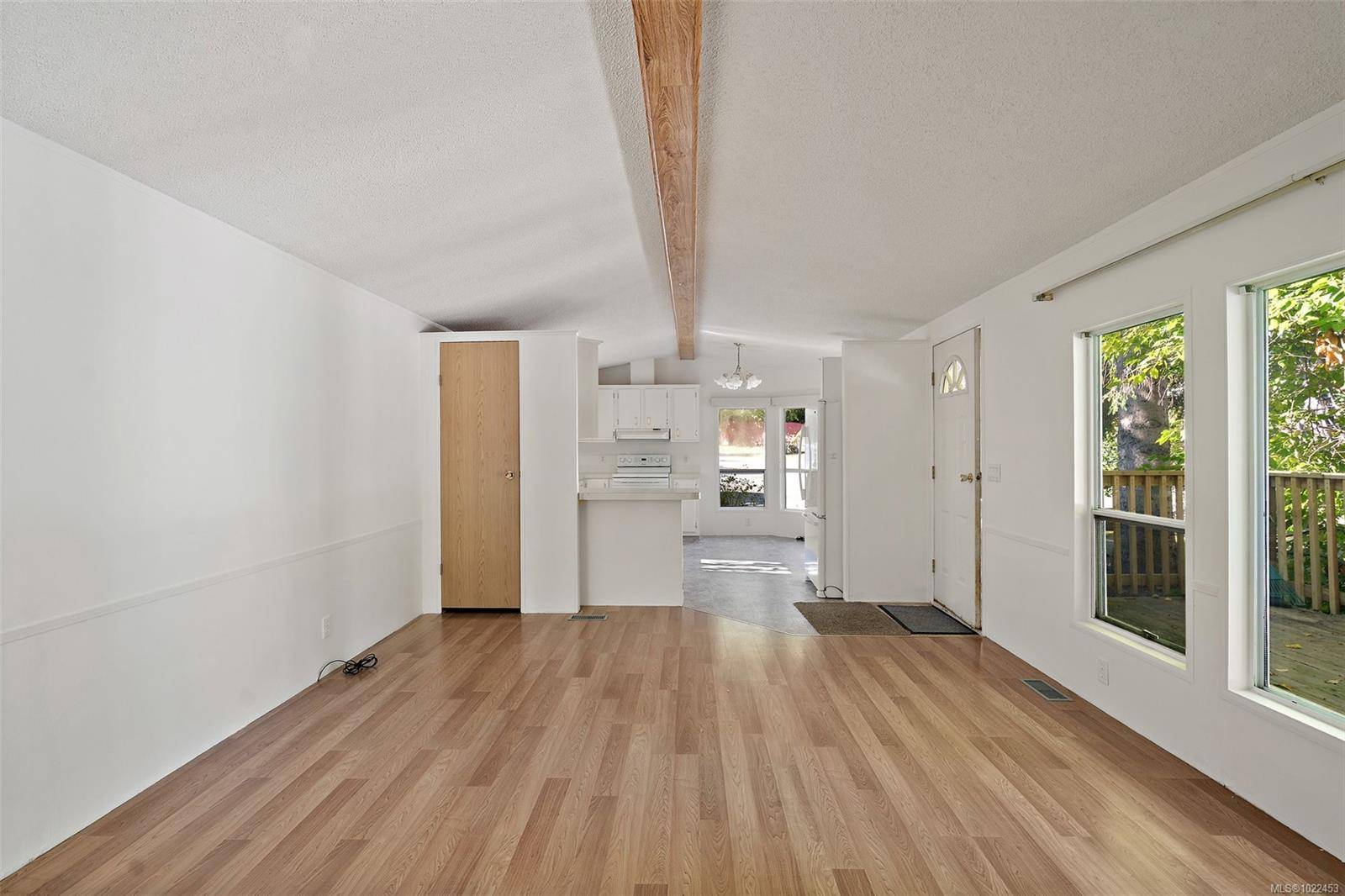 Central Saanich, BC V8M 2E9,2741 Stautw Rd #5